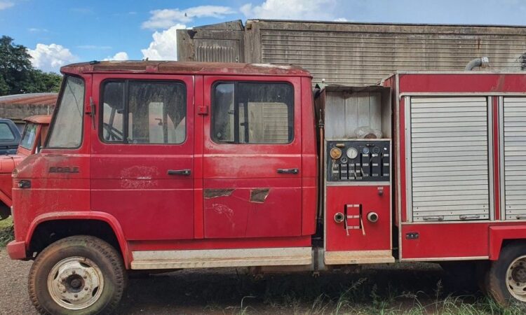 Leilão de Veículos e Máquinas em Santa Helena Oportunidade para Adquirir Bens com Descontos