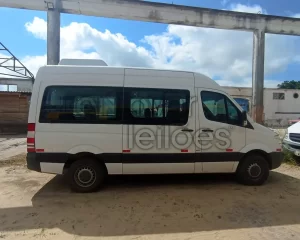 Prefeitura realiza leilão online de veículos, ônibus e equipamentos no fim de junho