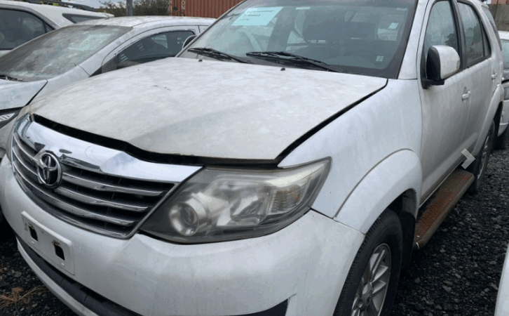 Toyota Hilux SW4 no leilão de frota do governo estadual de São Paulo