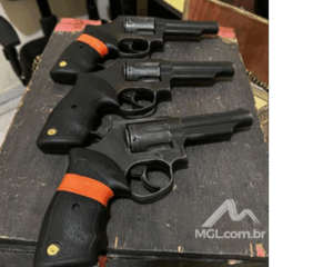 O Tribunal Regional do Trabalho trealiza leilão de Três Revolver Calibre 38