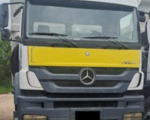 CAMINHÃO BASCULANTE MERCEDES-BENZ AXOR 4144K
