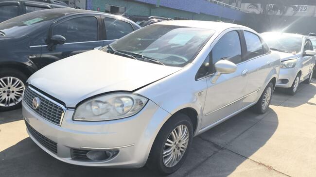 FIAT LINEA ESSENCE 1.8 2013