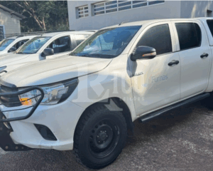 Leilão da Eletrobras tem 14 caminhonetes Toyota Hilux, L200 Triton e GM S10
