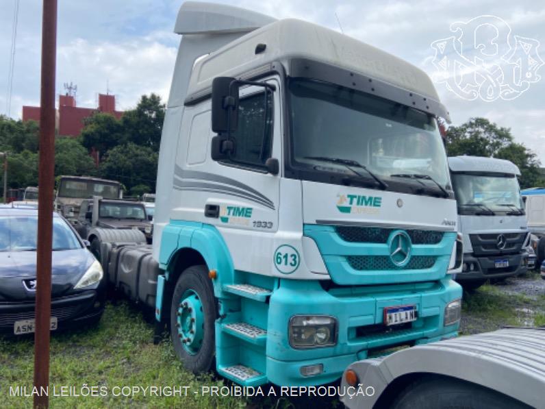 M-BENZ AXOR 1933 LS - CAB. ESTENDIDA DIESEL 2P ANO 2018