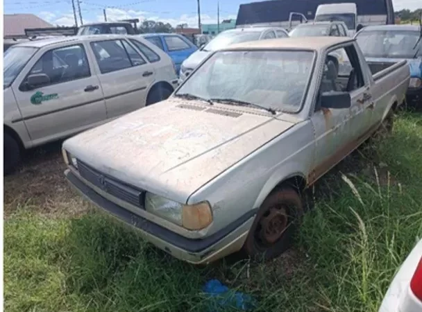 lote 140 VWSAVEIRO CL 1.8 1995 R$ 3.000,00