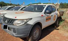 Mitsubishi L200 Triton Mineradora realiza leilão com 20 caminhonetes