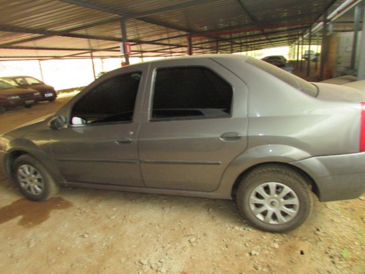 Renault Logan Leilão de apreensões da Polícia Federal