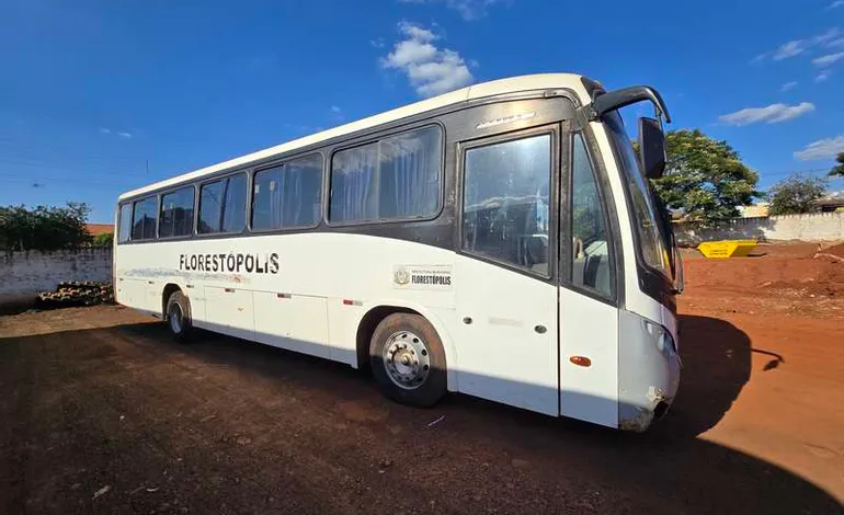 Mercedes-Benz MPolo leilão de Prefeitura no Paraná