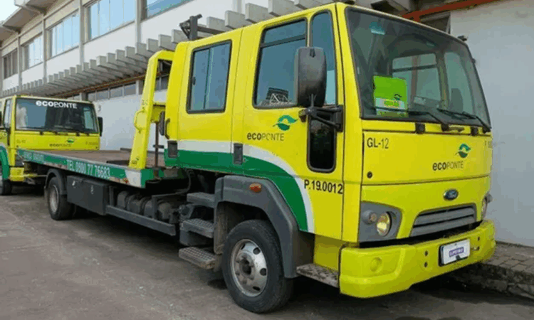 Leilão da Ecovias tem 12 caminhões com plataforma de Guincho a partir de 76 mil Reais