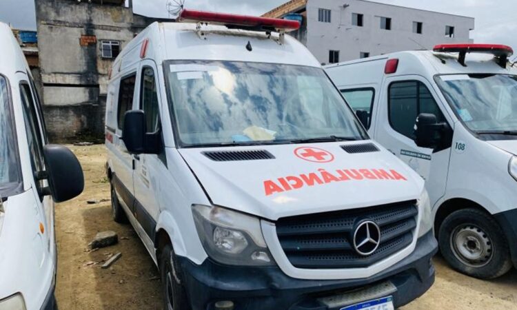 Leilão de Prefeitura no interior do ES tem Caminhão, Sprinter, Trator e Outros veículos a partir de R$ 3 mil Reais