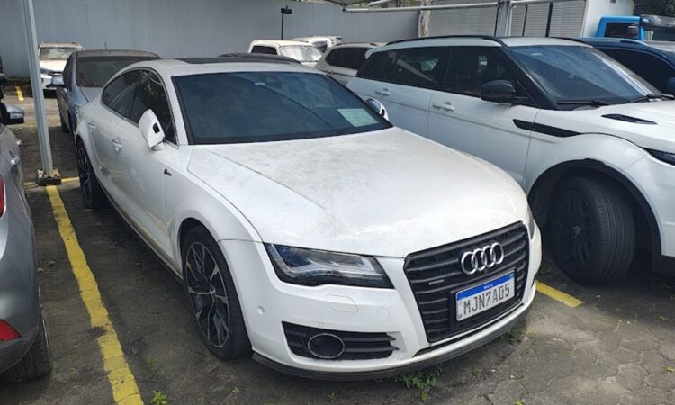 Leilão de combate ao trafico de drogas tem carros de luxo e popular a partir de R$ 20 mil