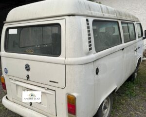 Leilão de prefeitura tem Kombi a partir de R$ 4,650 e carro popular