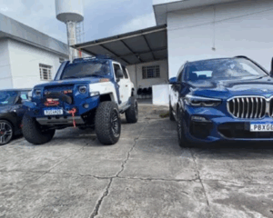 Polícia Federal realiza leilão com ouro e carros de luxo apreendidos