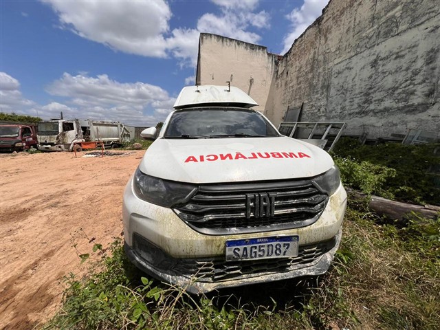 FIAT STRADA Leilão de veiculos  PrefeituraPCIA