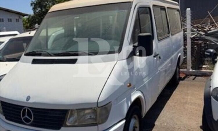 Leilão da Eletrobras tem caminhonete, caminhão e van a partir de R$ 8 mil