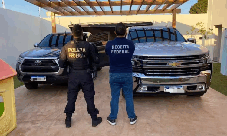 Justiça Leiloa 21 Veículos de Luxo Apreendidos da Máfia do Cigarro: Hilux SW4, Compass, Golf e Jet Ski