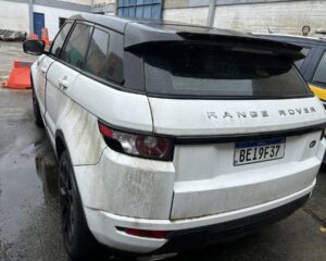 Veículos apreendidos do crime organizado são vendidos com lances muito abaixo do mercado