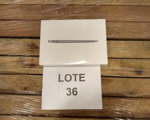 Leilão da Receita Federal em SP tem iPhone por R$ 630 e Honda Civic por R$ 9 mil