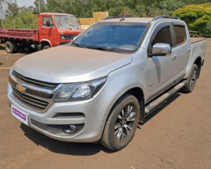 Leilão do Agronegócio tem trator caminhão a partir de 20 mil reais caminhonete, kombi e moto a partir de 300 reais