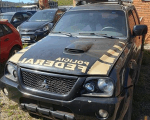 Gigantes da Estrada em Leilão: Pajero, Amarok e Caminhões da Polícia Federal com Lances a Partir de R$ 1.400!