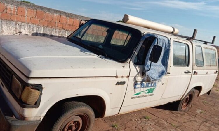 Leilão de Prefeitura no interior de São Paulo tem caminhonete, ônibus e Veículos