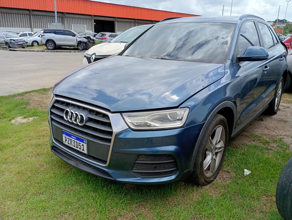AUDI Q3 Leilão Tokio Marine Seguros com caminhontes e SUV 4x4 , Caminhão e carro de luxo por R$ 29 mil – Encerra Dia 0312!