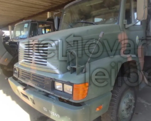 CAMINHÃO M.BENZ LA 1418 51 5T 4X4 Leilão de Frota do Exercito Brasileiro tem caminhão 4x4 militar