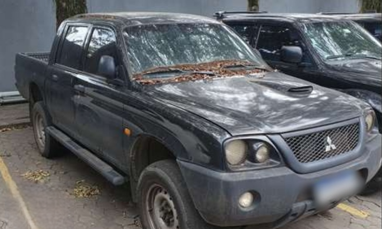 Leilão Polícia Federal 2025: L200 4x4 2012 por R$ 12.800, XRE 300 por R$ 3.600 e Ar-Condicionado por R$ 200 – Encerra Dia 11/12!