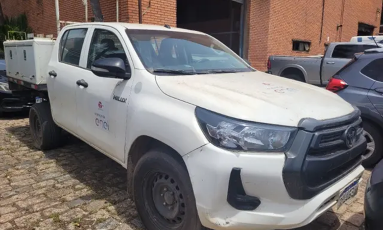 Caminhonete TOYOTA HILUX 1 Leilão de veículos renovação de frota tem caminhonetes Hilux