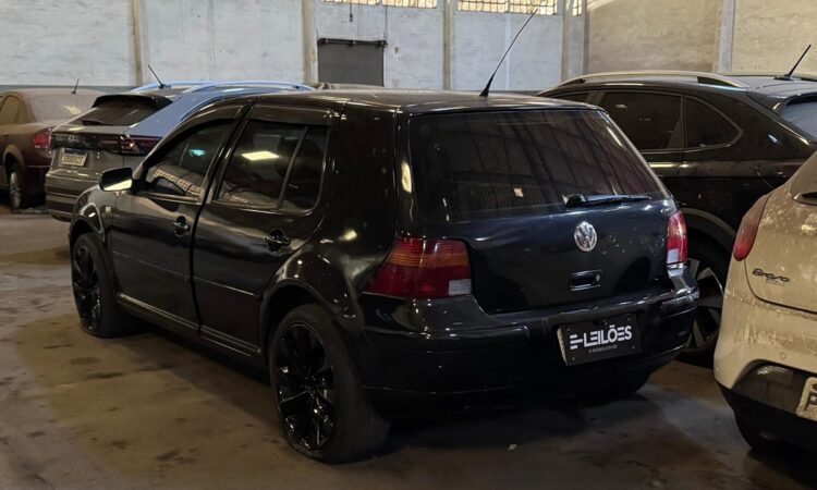 Multiplique Seu Capital! Leilão da SENAD/PF Vende AUDI Q3 2017 (R$ 30 Mil) e Carros de Luxo a Partir de R$ 2.400: Sua Chance de Ganhar Dinheiro!