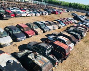 Leilão BHTrans 2025: 436 Veículos Apreendidos em BH por Preço de Sucata – 9 Carros Conservados + 427 Sucatas a Partir de R$ 100 nos Dias 18 e 19/12!