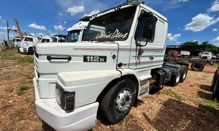 Cavalo Mecânico Scania T 112 HS 4x2 Leilão do Agronegócio em São Paulo