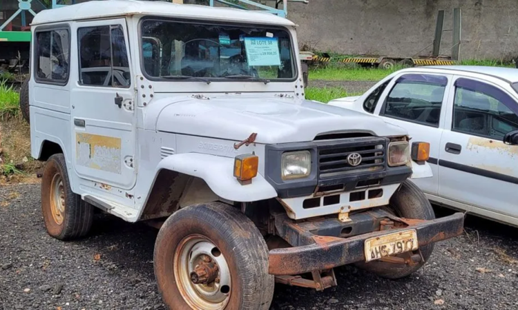 Governo do Paraná Abre Grande Leilão de Veículos com Lances Iniciais a Partir de 500 Reais