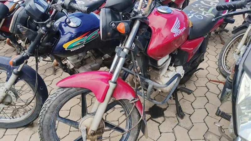 motos leilão veiculos detran es