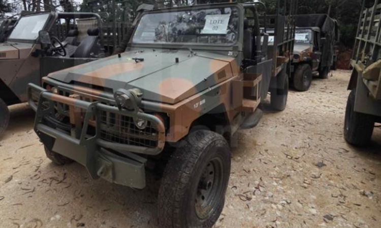 leilão de viaturas militar do execito PICAPE Agrale Marruá 1