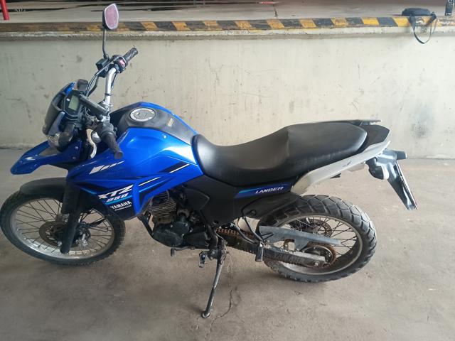 moto leilão veiculos de tranzito