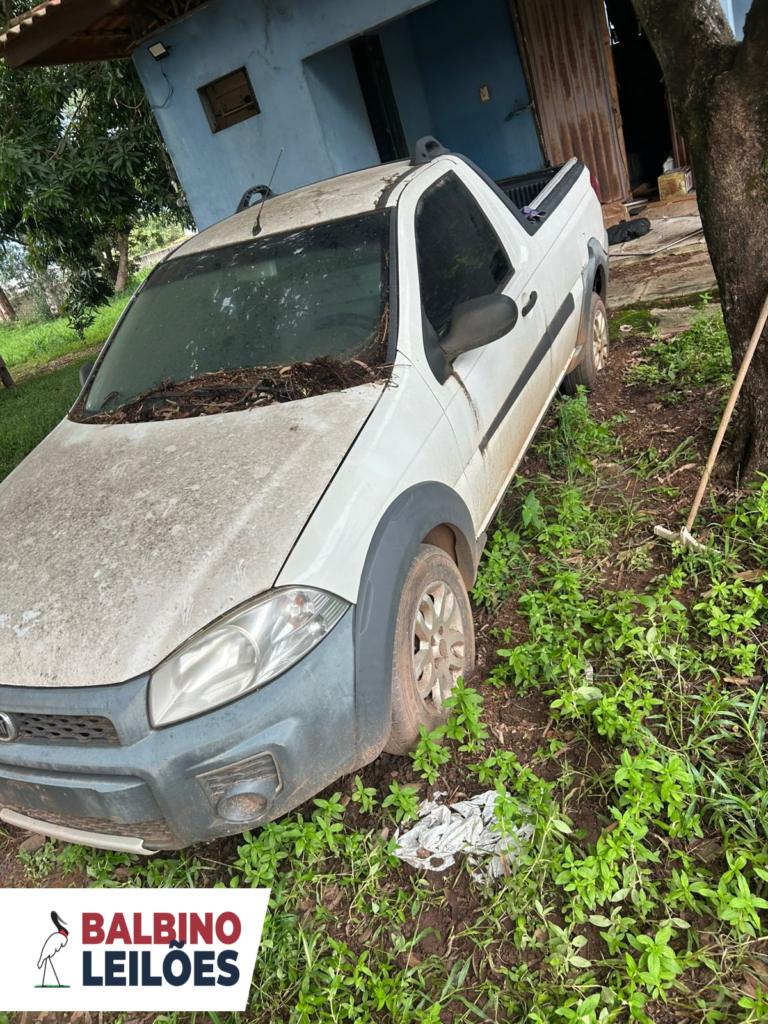 Fiat Strada Working leilão de combate ao trafico
